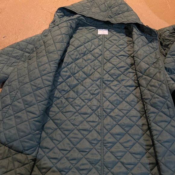 Old Navy puff winter coat - Picture 2 of 2